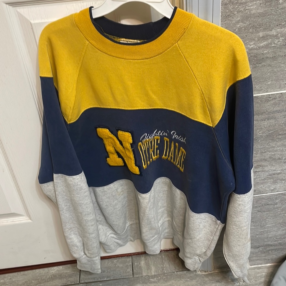 Men’s otre Dame sweater